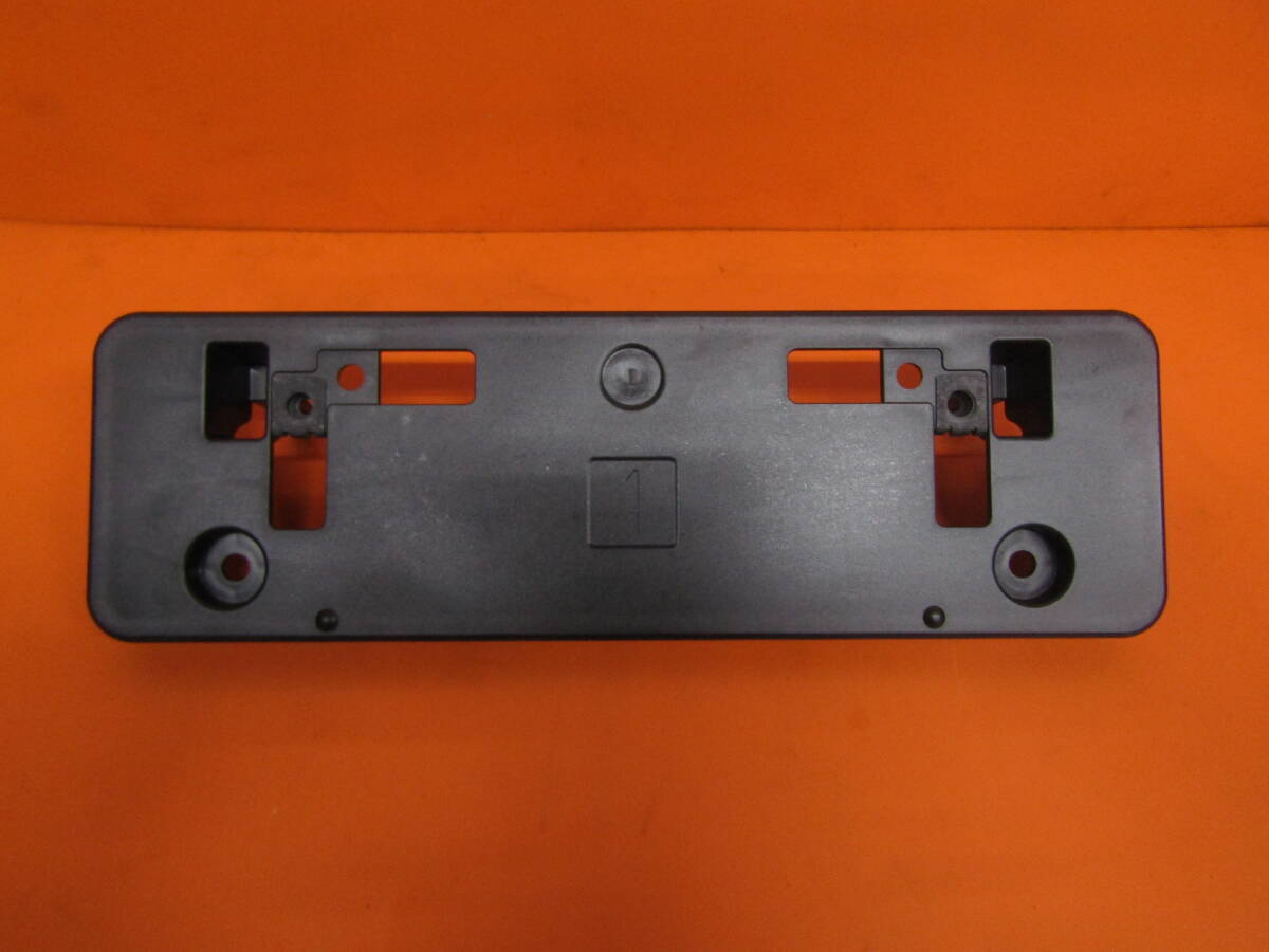 ☆送料無料☆美品☆レクサス NX外し 純正 フロントナンバフレーム 52114-78010 流用 交換 用等に拍卖