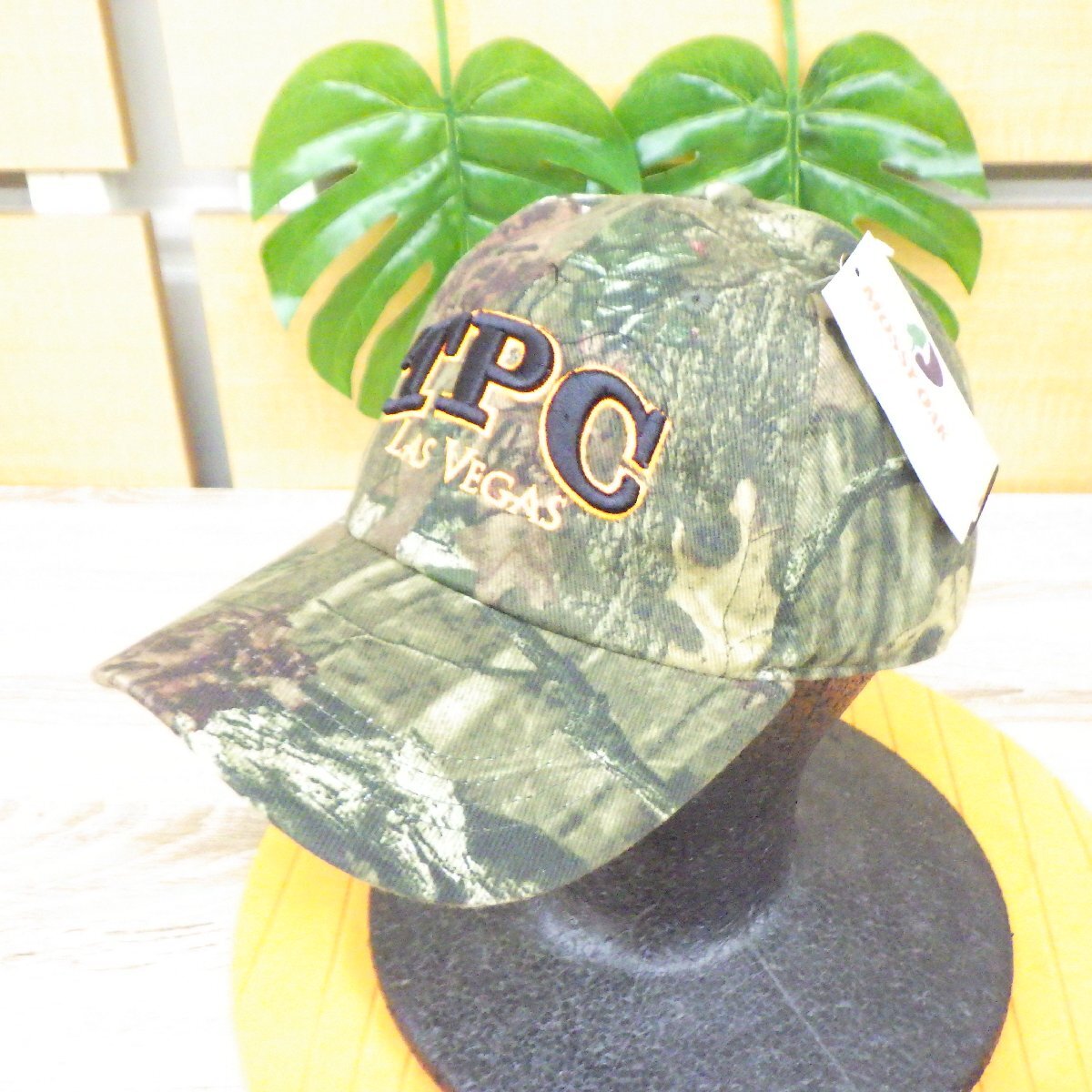 ブラックフライデー PGA TOUR TPC ラスベガス カモ柄 フリーサイズ トーナメント 限定キャップ 新品 001拍卖