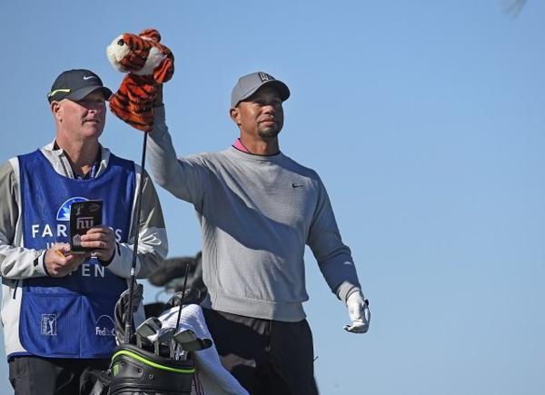 タイガー ウッズ 専用 ファーマーズ・インシュランス・オープン会場で購入しました!タイガー ヘッドカバー拍卖