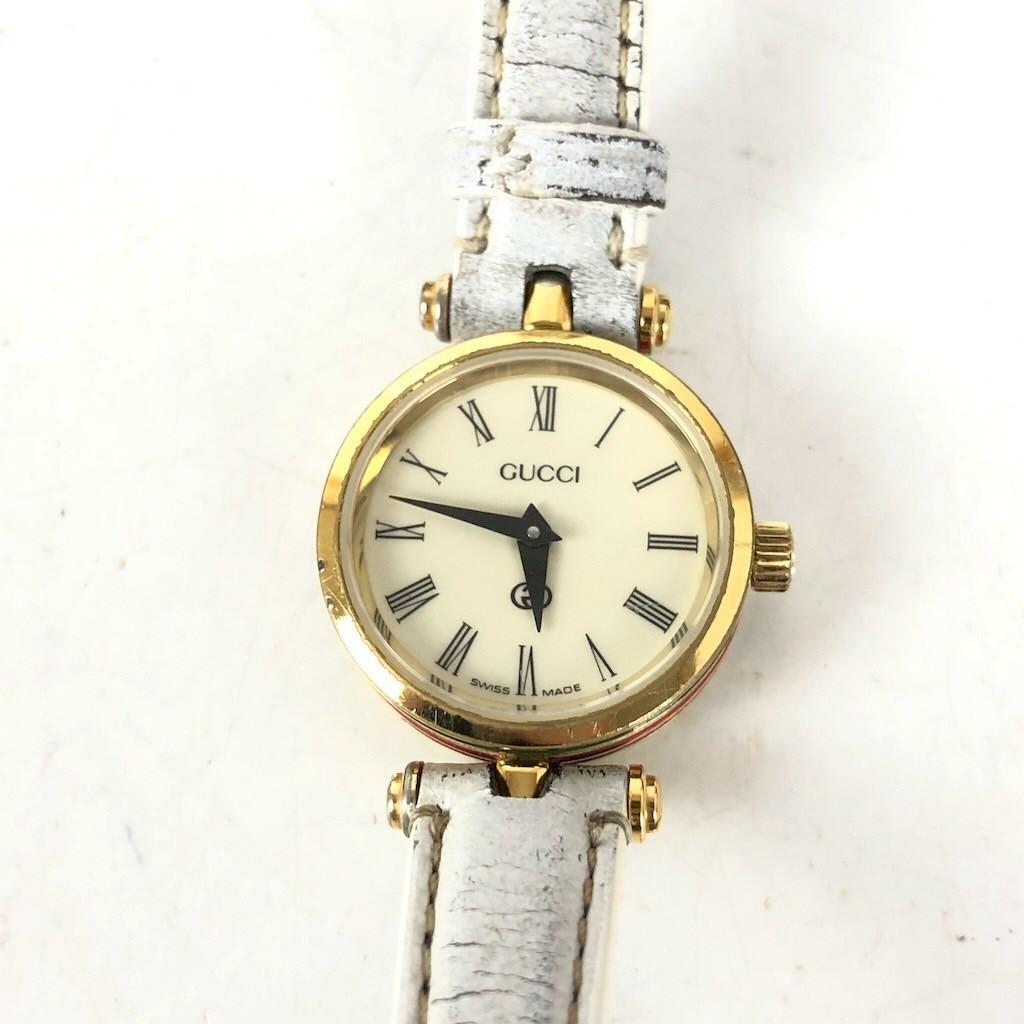 GUCCI グッチ シェリーライン 腕時計 クォーツ ホワイト ヴィンテージ 腕時計 ファッション 小物 仕事 ビジネス プライベート 財布 帽子拍卖