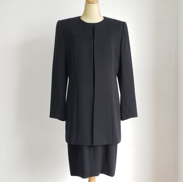 ジバンシィ ブラックフォーマル セットアップ ジャケット ワンピース 10 日本製 ブラック 薄手 ヴィンテージ GIVENCHY 拍卖