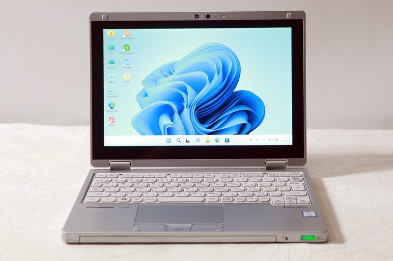 Panasonic CF-RZ6RFRVS Core i5 7Y57 1.3GHZ 8GB SSD256GB Win11 Bluetooth タッチパネル カメラ HDMI 3ヶ月保証 wn8875拍卖