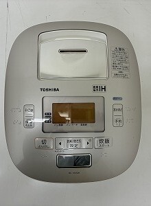 中古品 東芝 RC-10VQH 真空圧力IH保温釜 動作確認・簡易清掃済み 炊飯器 2014年製 TOSHIBA 1L 5.5合【AJ-0876】拍卖