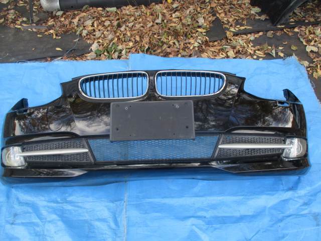 ☆★BMW E92 320i フロンバンパー 個人宅発送不可★☆拍卖