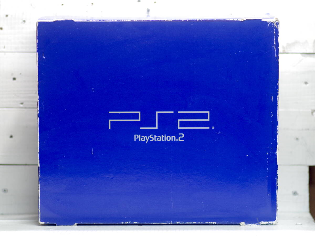 M13785【PS2】SCPH-30000 ゲーム読込OK! DUALSHOCK2コントローラX2 外箱 印刷物 純正メモリ 映像電源ケーブル 100サイズ拍卖