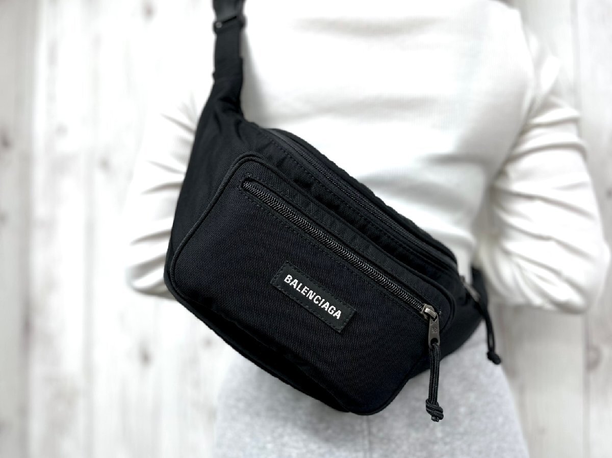 極美品 BALENCIAGA バレンシアガ ボディバッグ ウエストポーチ バッグ ナイロンキャンバス 黒 メンズ 92497拍卖