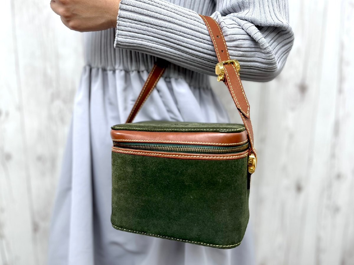 極美品 LOEWE ロエベ ヴィンテージ アナグラム バニティバッグ ハンドバッグ バッグ スエード×レザー 緑×茶 91665拍卖