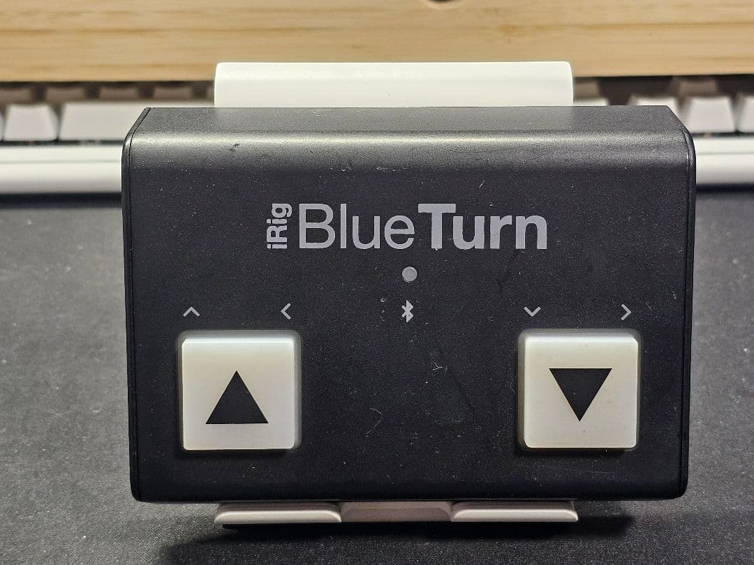 iRig BlueTurn Bluetoothリモコン拍卖