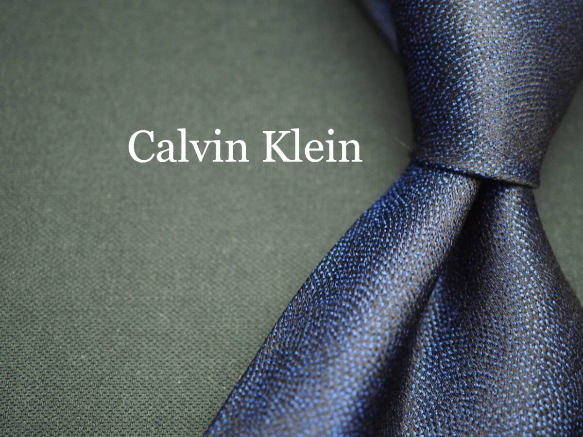 美品【Calvin Klein カルバンクライン】 G1025 ブルーブラック系 SILK ブランド ネクタイ 古着 良品 転売 仕入拍卖