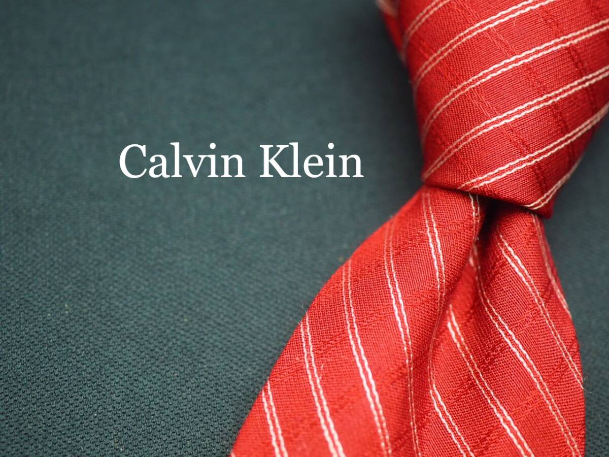 美品【Calvin Klein カルバンクライン】 G1379 細身 赤系 SILK ブランド ネクタイ 古着 良品 転売 仕入拍卖