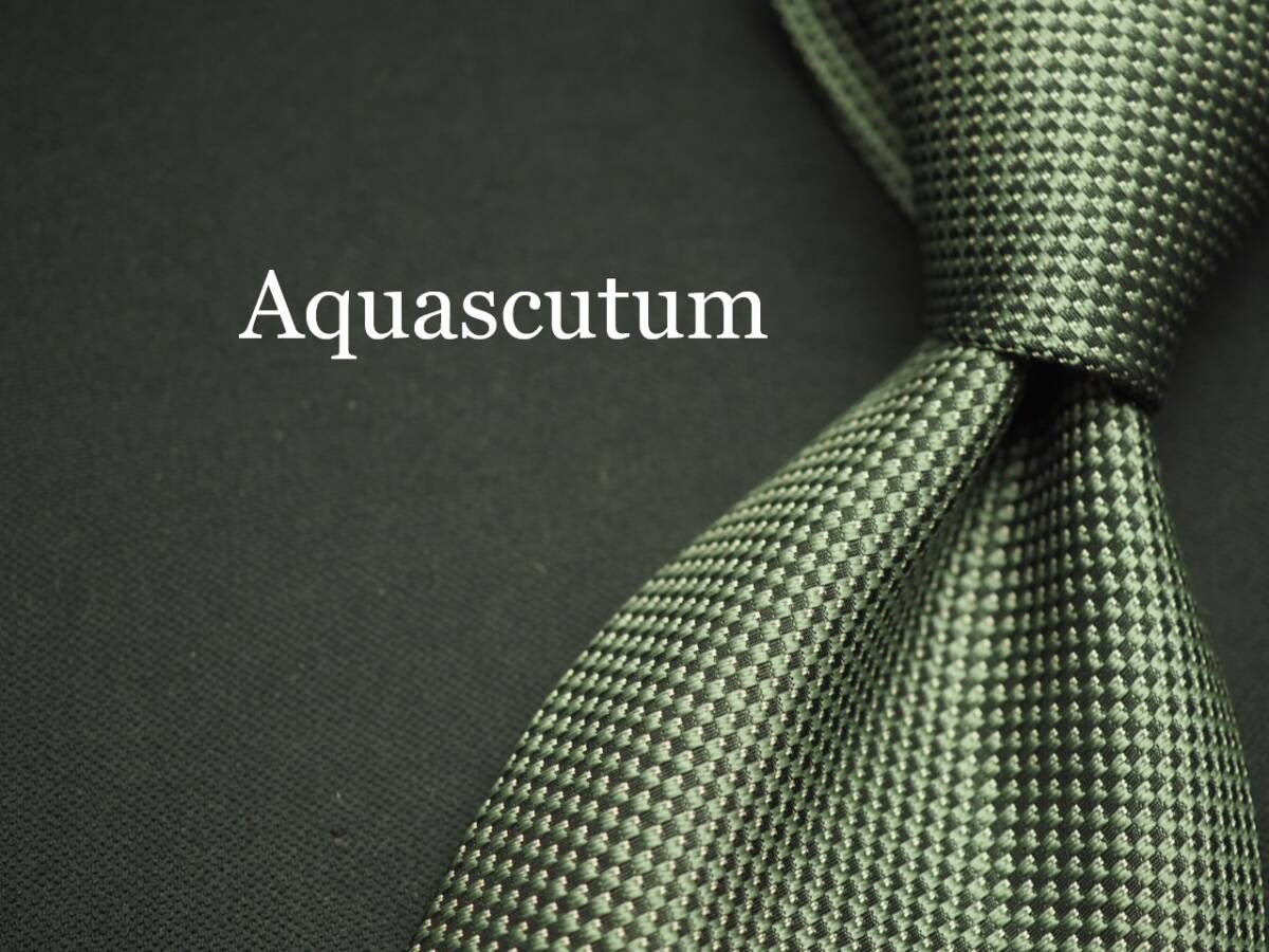 美品【Aquascutum アクアスキュータム】 G1531 オリーブ系 SILK ブランド ネクタイ 古着 良品 転売 仕入拍卖