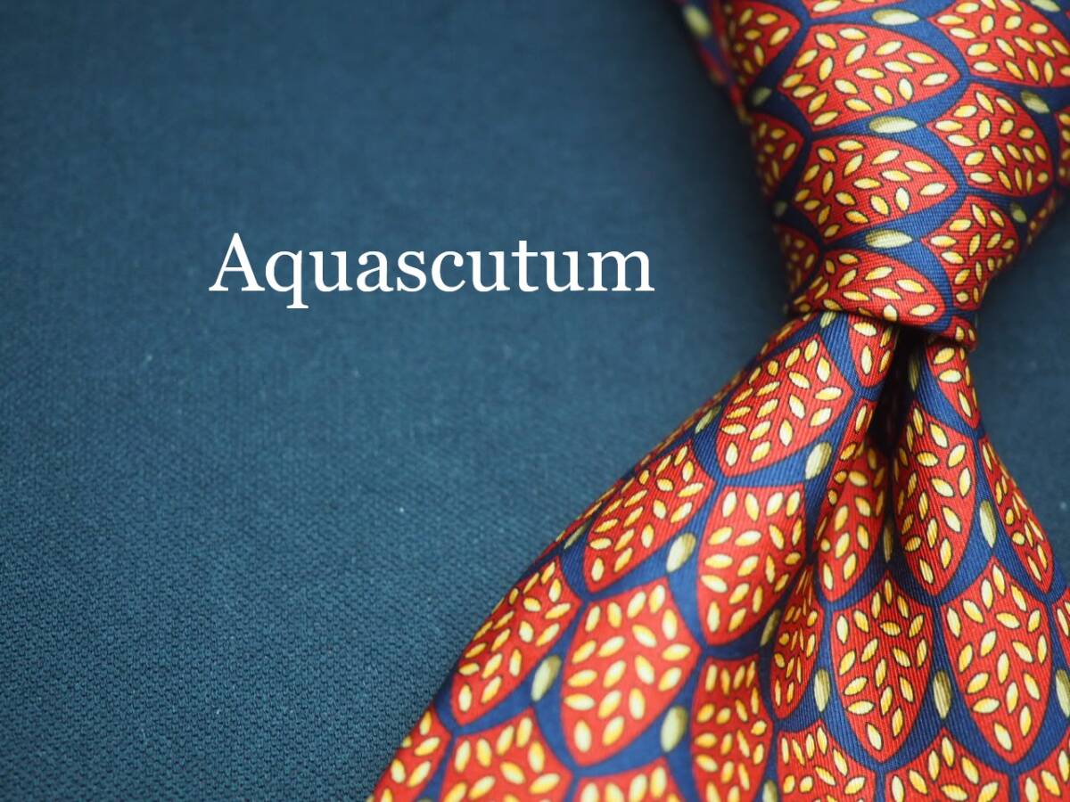美品【Aquascutum アクアスキュータム】 G1540 赤 ネイビー系 SILK ブランド ネクタイ 古着 良品 転売 仕入拍卖