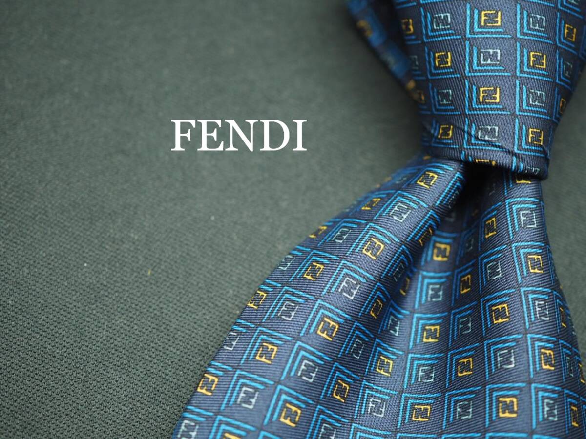 美品【FENDI フェンディ】 G1612 ロゴ ネイビー SILK ブランド ネクタイ 古着 良品 転売 仕入拍卖
