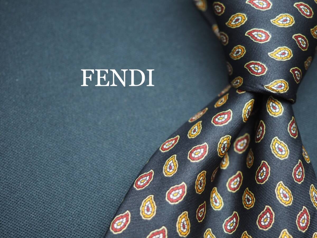 美品【FENDI フェンディ】 G1628 ブラック系 SILK ブランド ネクタイ 古着 良品 転売 仕入拍卖