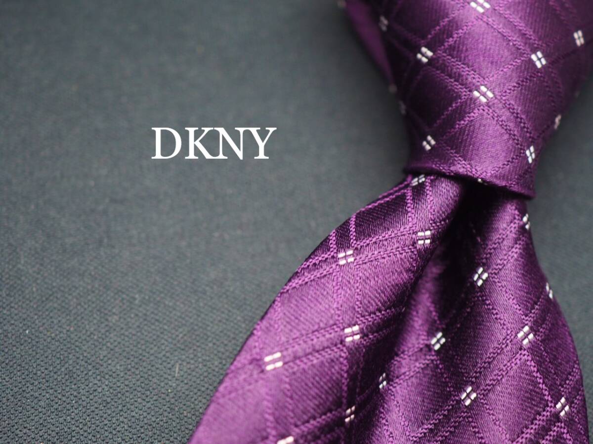美品【DKNY ダナキャラン ニューヨーク】 G2336 パープル系 SILK ブランド ネクタイ 古着 良品 転売 仕入拍卖