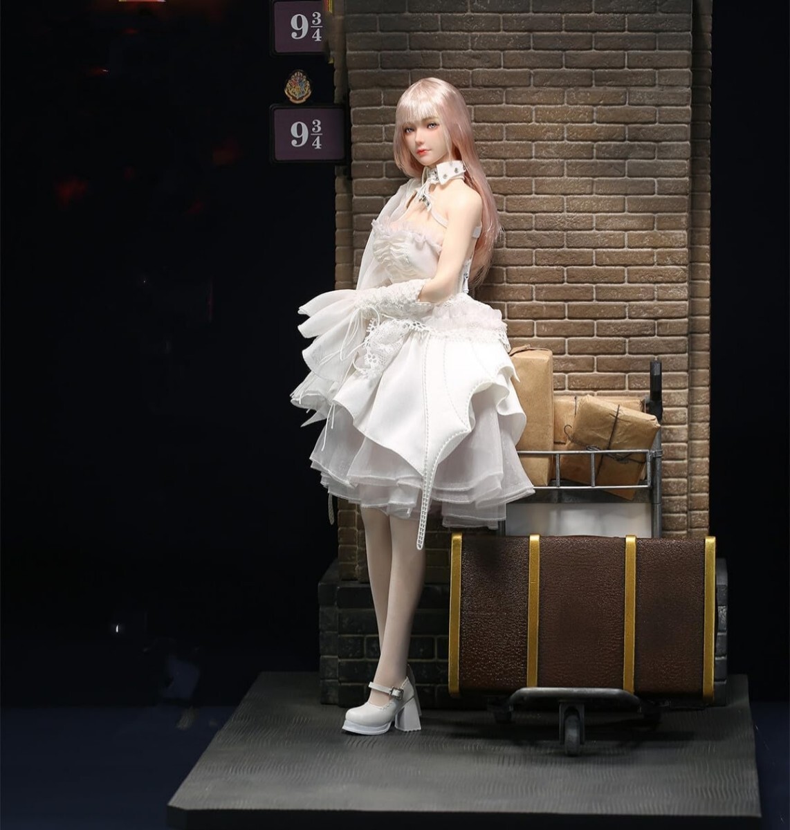 i8-toys 双生花 白 1/6アクション アクションフィギュア ヘッド&衣装セット拍卖