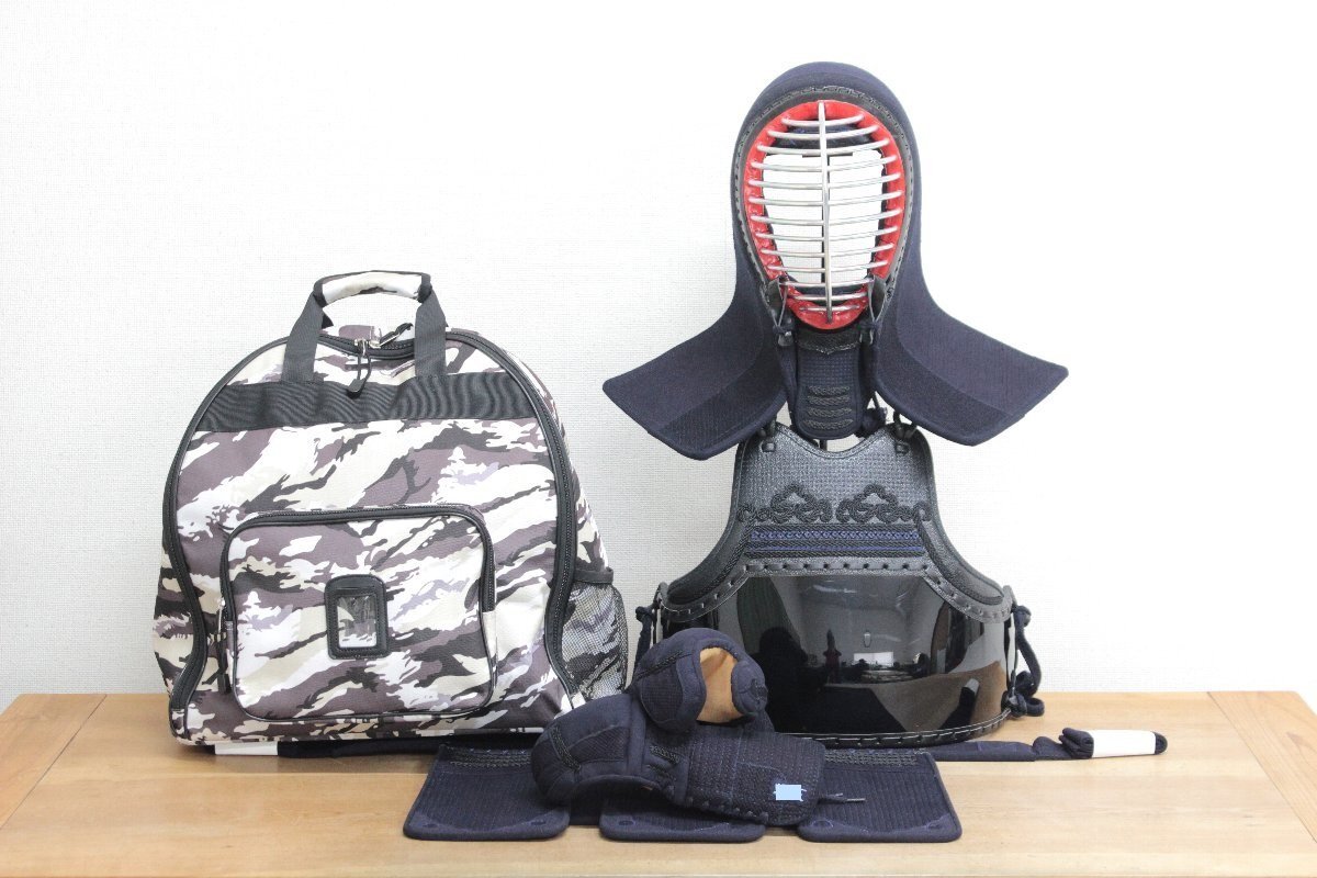 t0808◇防具一式◆小学校5、6年生など高学年◆子ども用140-145cmくらい◆つむじ61cm◆状態良好◆迷彩柄リュック◆剣道拍卖