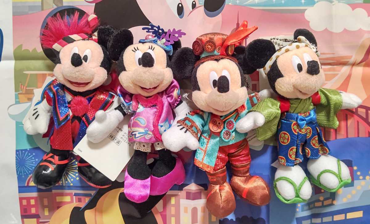 ミッキー ミニー ぬいぐるみバッジ ぬいば イースター 夏祭り お正月 ディズニー TDR拍卖