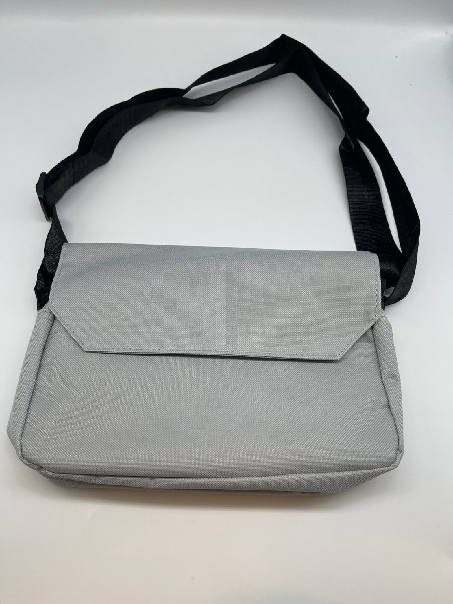 ショルダーバック ボディバック メンズ レディース アウトドア シンプル ウエストポーチ 大容量 軽量 グレー 灰色拍卖