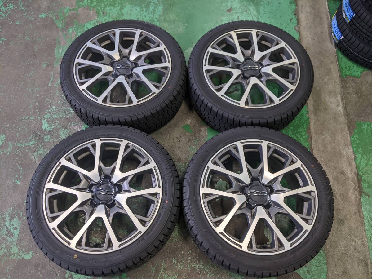 来店受け渡し歓迎♪225/45R18【フィアット500X適合サイズ】 純正アルミスタッドレスセットです。拍卖