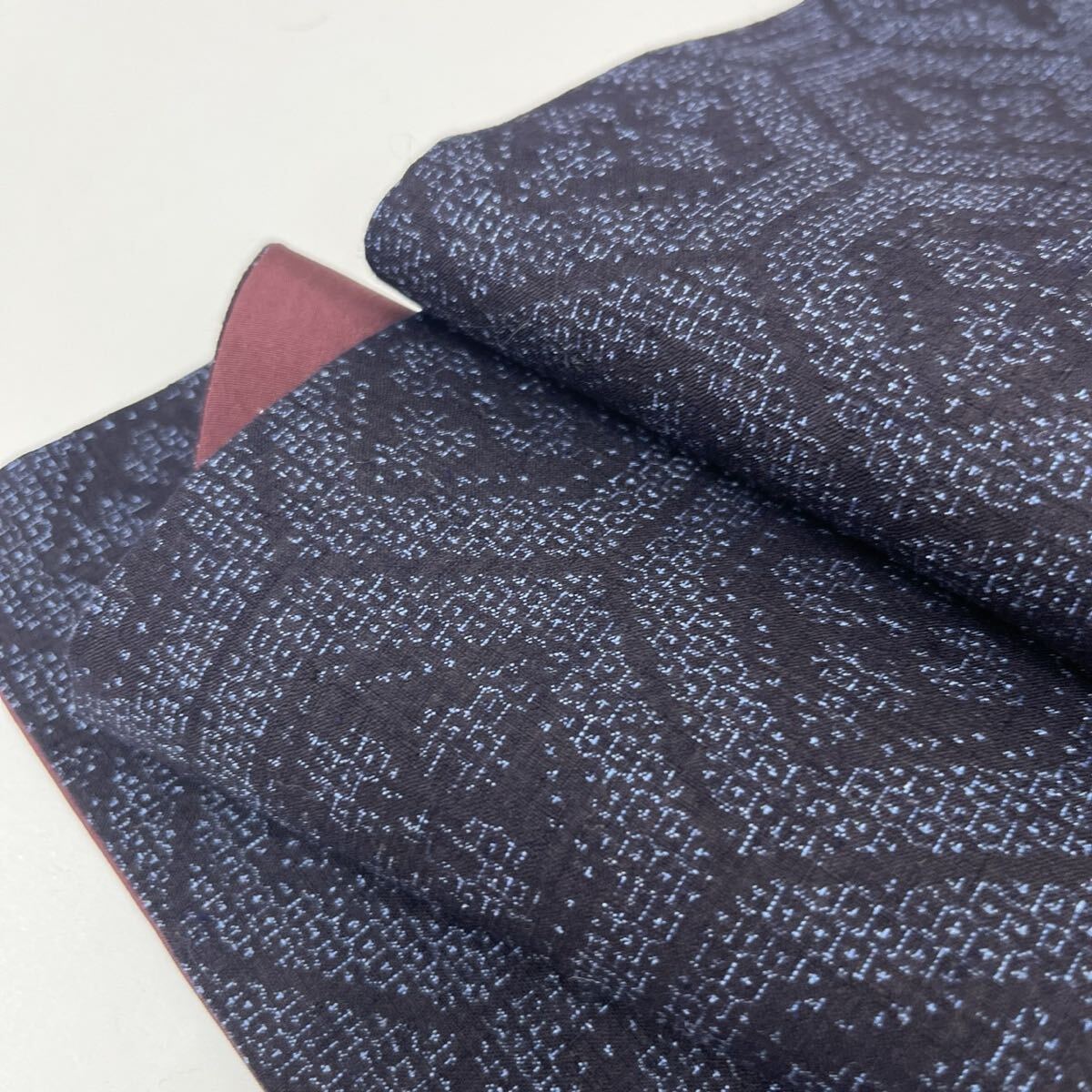 本場結城紬 亀甲絣 亀甲に花模様 着物 正絹 F-875拍卖