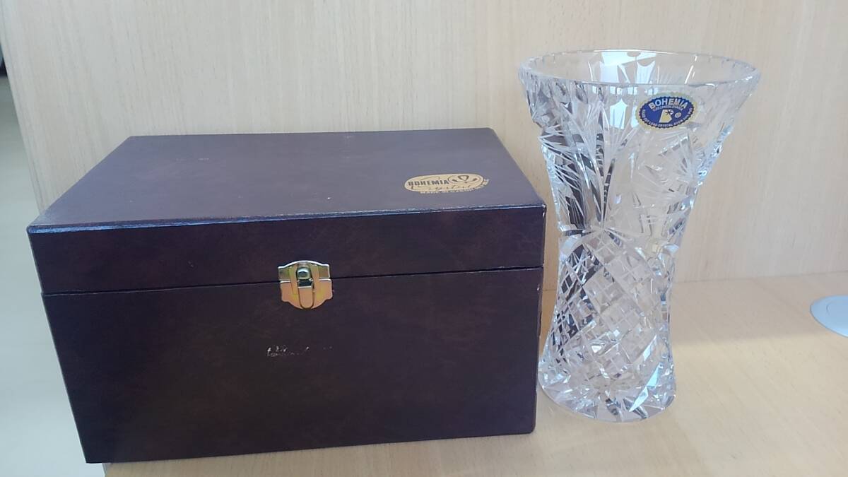 【菊水-800】(KB)BOHEMIA/ボヘミアクリスタル/ガラス花瓶/高さ約20cm/カットクリスタル/花びん/箱付/美品(yu)拍卖