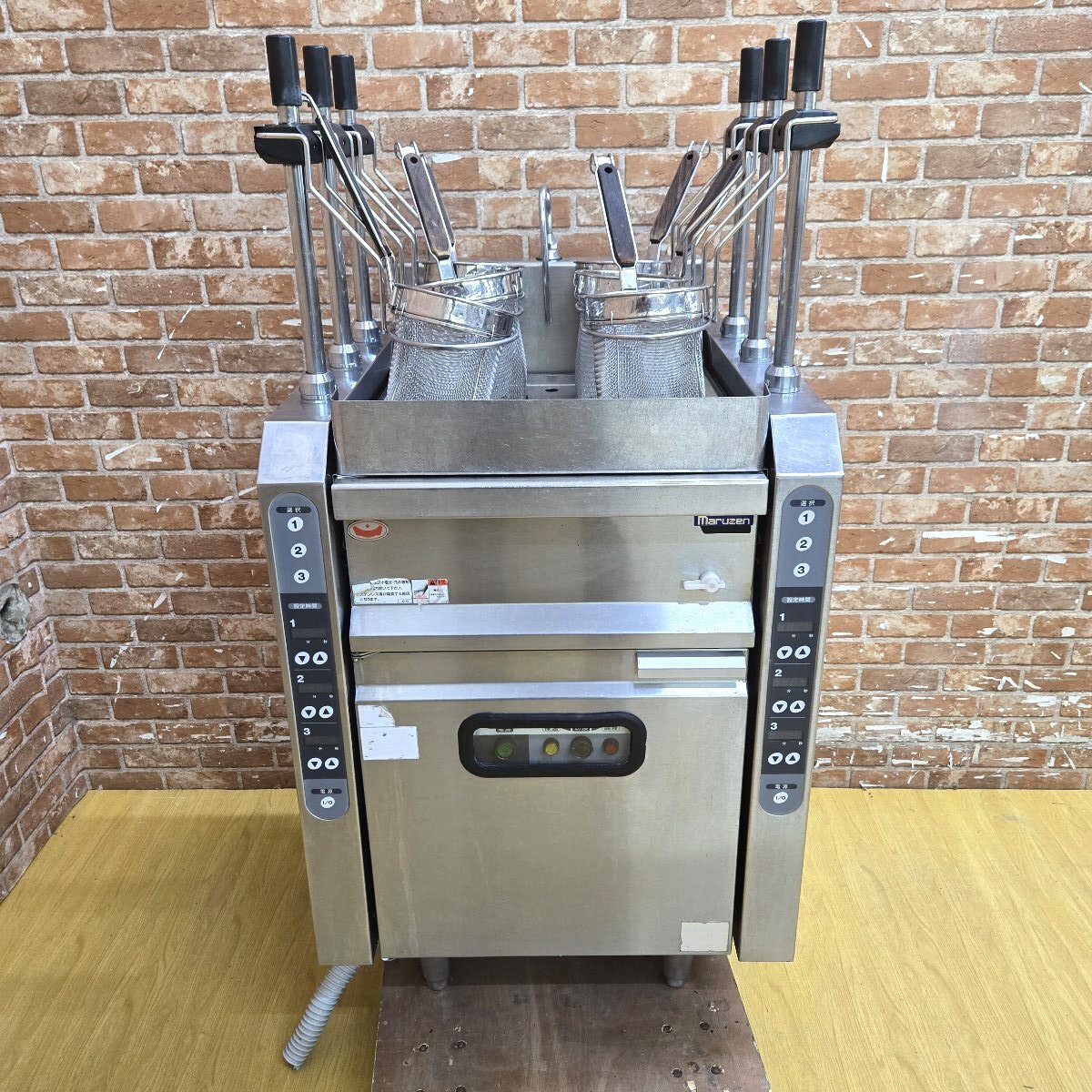 ★☆*5j004 MARUZEN マルゼン 電気自動ゆで麺機 MREY-L06 三相200V 業務用 麺ゆで機 茹で麺機 厨房 動作保証品♪☆★拍卖