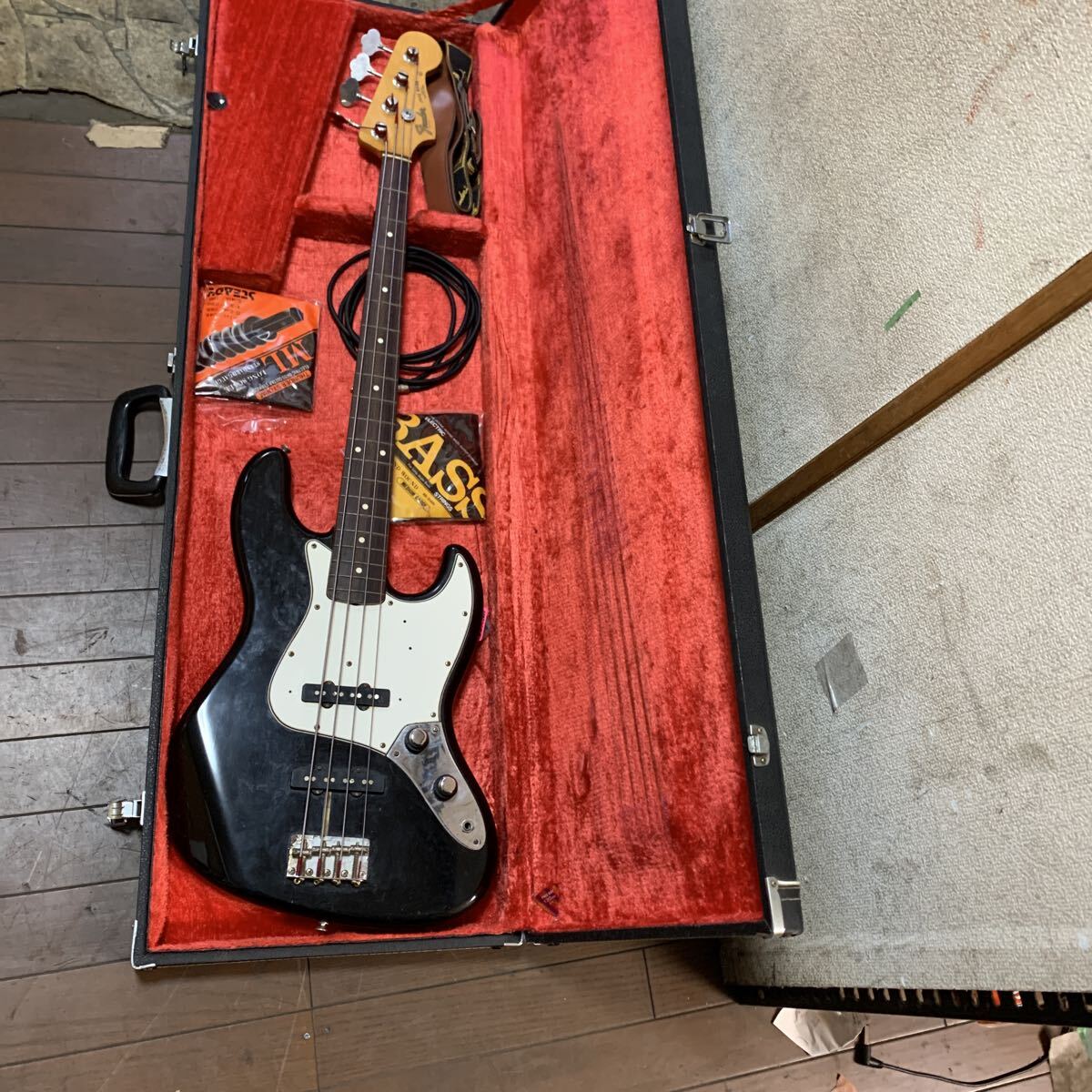 (WT) Fender Japan JAZZ BASS エレキベース 現状品拍卖