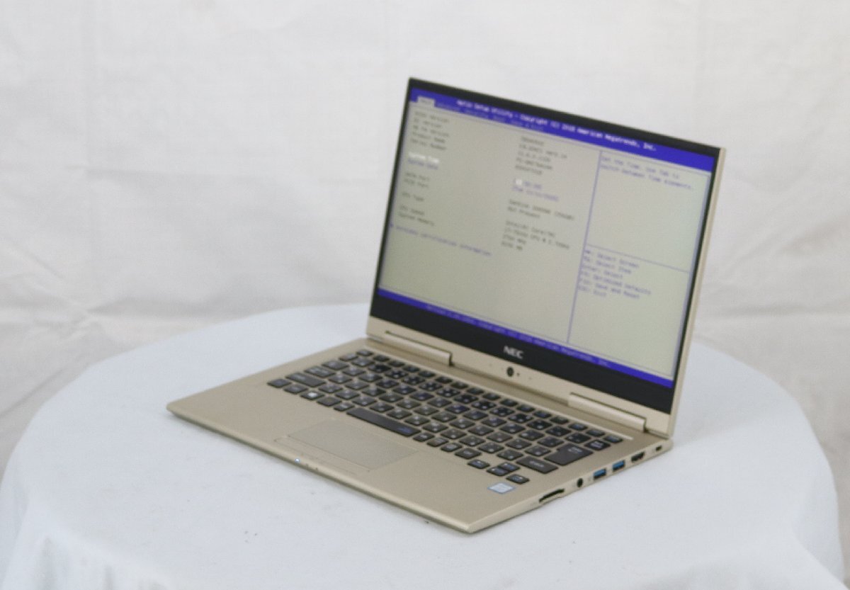 NEC PC-GN276W1AA LAVIE Direct Core i7 7500U 2.70GHz 8GB 256GB(SSD)■一部保証品拍卖