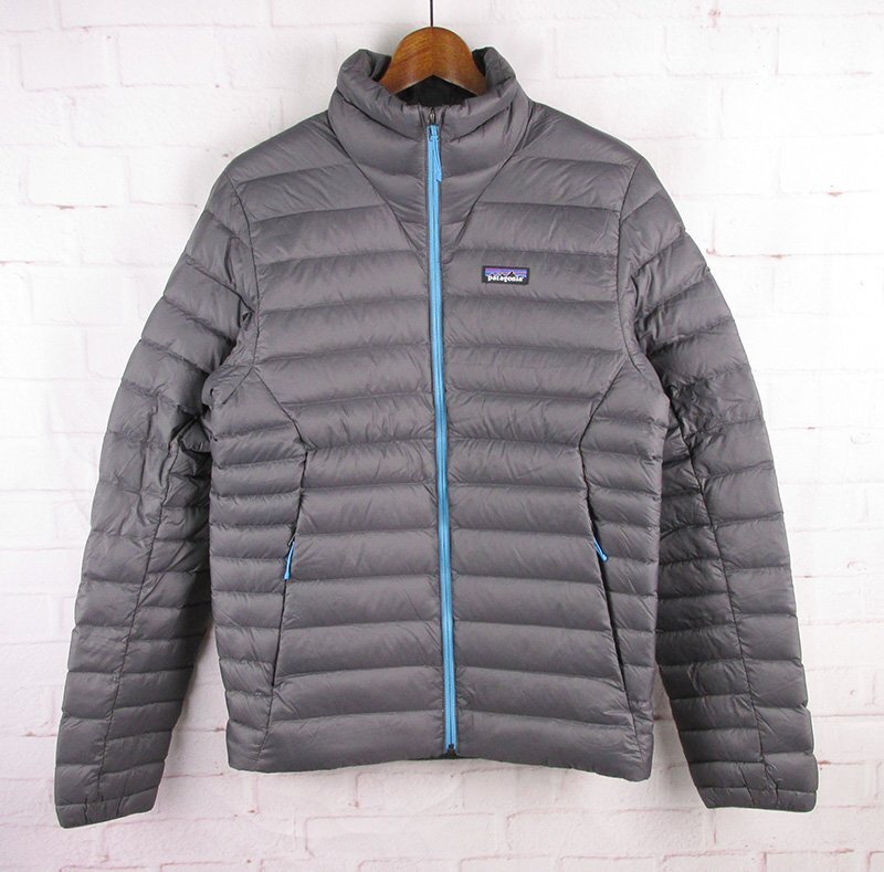 WJ28013 Patagonia パタゴニア 84675FA22 ダウンセーター ジャケット グレー系 S 美品拍卖