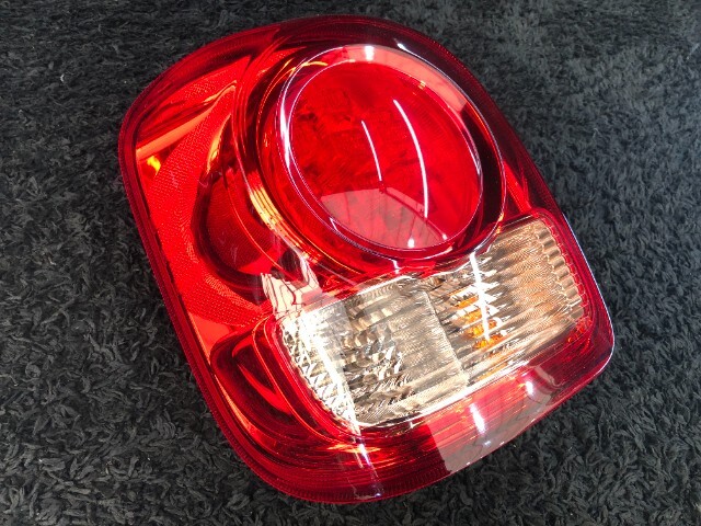 H29年 ムーヴ キャンバス LA800S LA810S 左テールランプ 81560-B2700 LED TOKAI 20521 拍卖