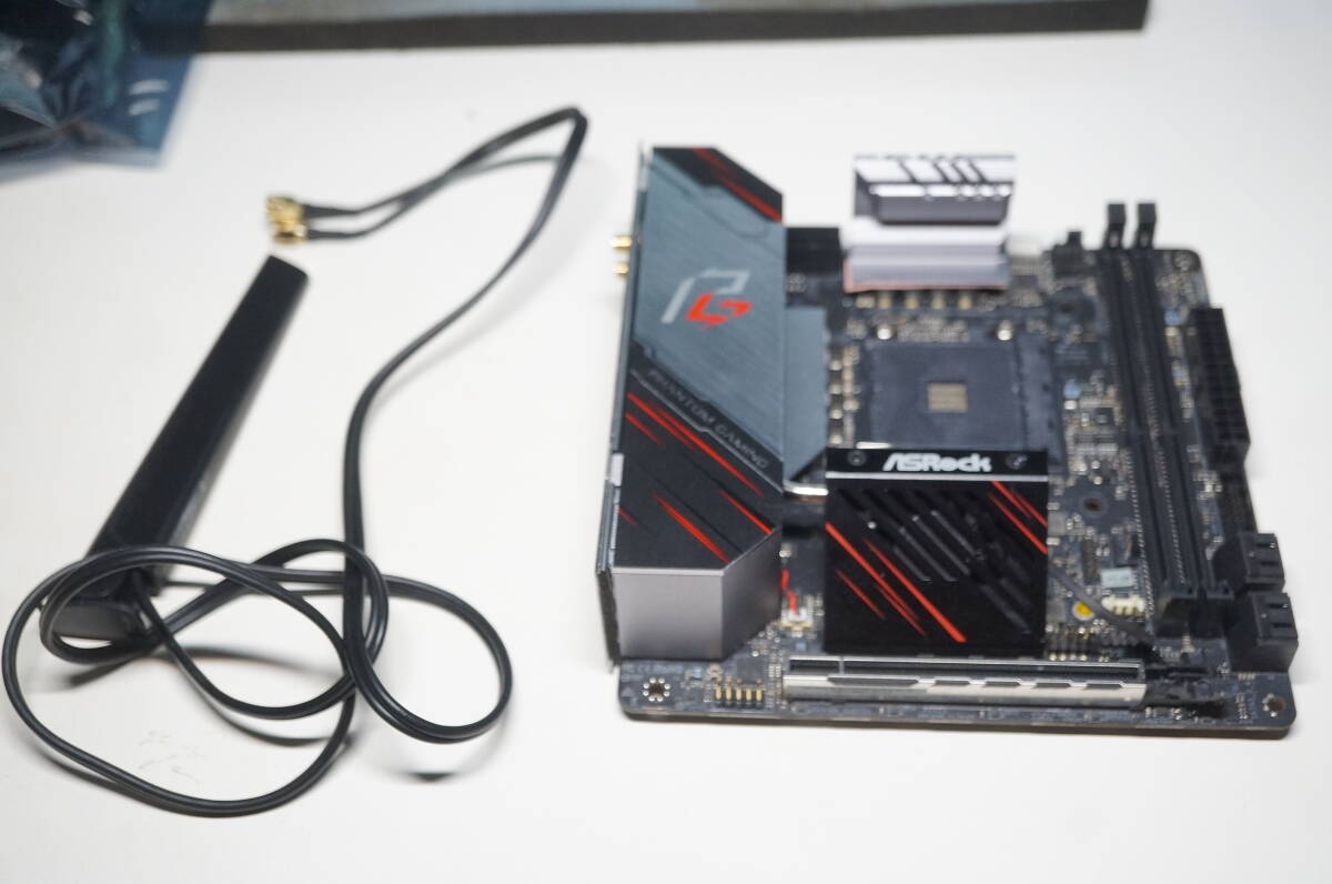 【Socket AM4・Mini-ITX・Wi-Fi6・Thunderbolt搭載】 ASRock X570 PHANTOM GAMING-ITX/TB3拍卖