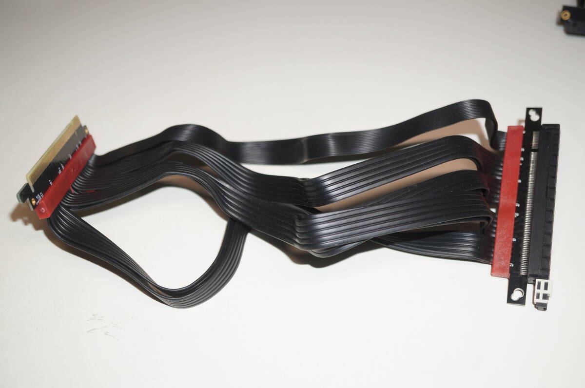 PCI-E 4.0 ライザーケーブル 30cm LINK UP拍卖