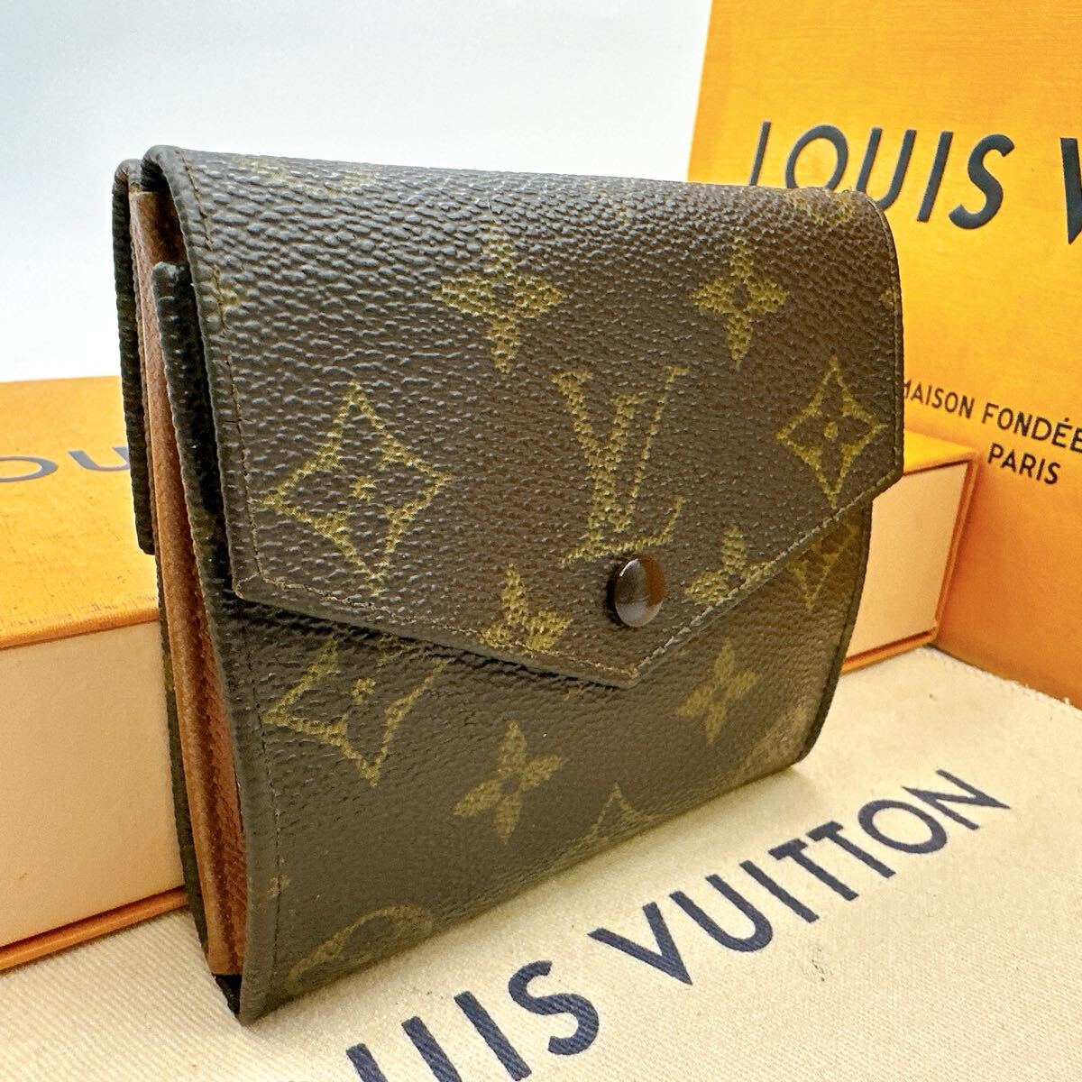5903【美品】LOUIS VUITTON ルイヴィトン モノグラム ポルトモネ ビエ カルトクレディ 三つ折り財布 Wホック M61660/884AN拍卖