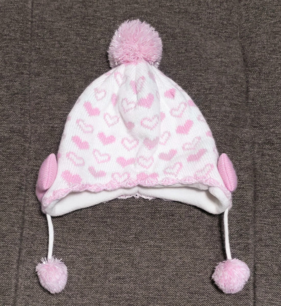 美品☆ エリカランド ニット 帽子 ハート型クリスタル リボン 50 52 全体的にキラキラ ボンボン 白&ピンク かわいい 拍卖