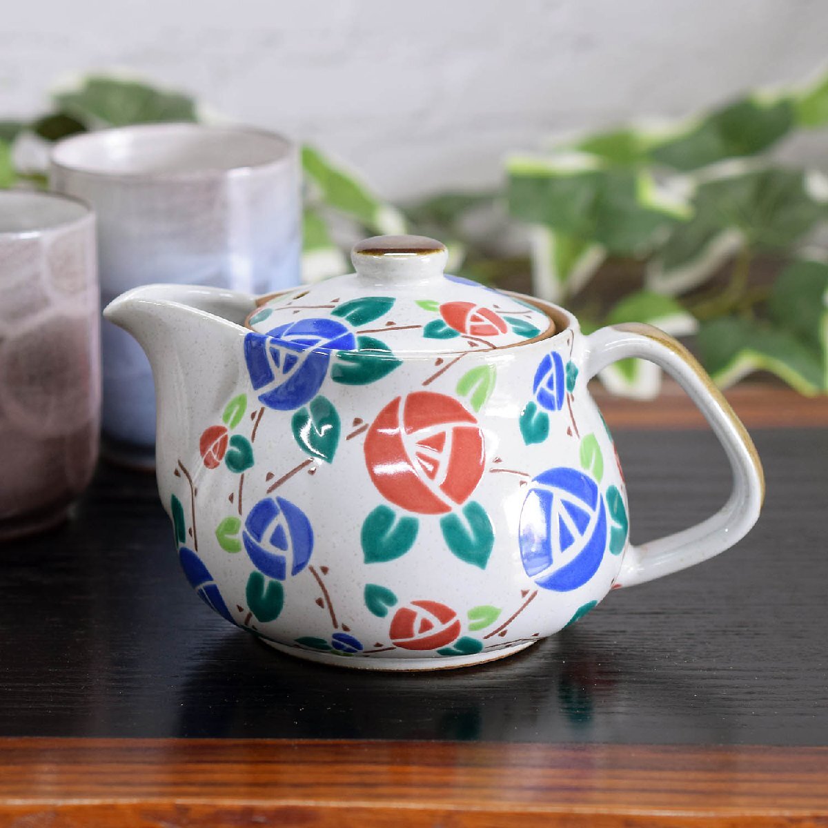 送料無料 九谷焼 ポット 急須 ミニバラ / 陶器 高級 ブランド 食器 おしゃれ 美品 新品 未使用 日本製 即決拍卖