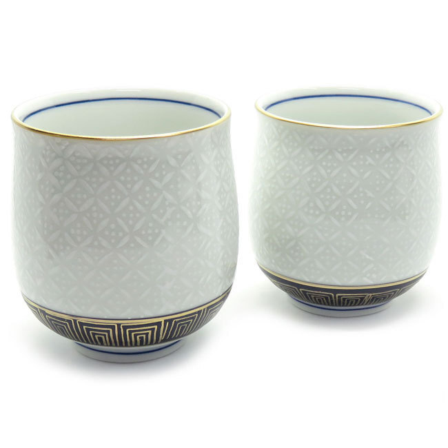 【即決】九谷焼 夫婦湯のみ 白七宝 陶器 和食器 伝統工芸 ペア 湯呑み茶碗 和柄 茶器 美品 新品 未使用拍卖