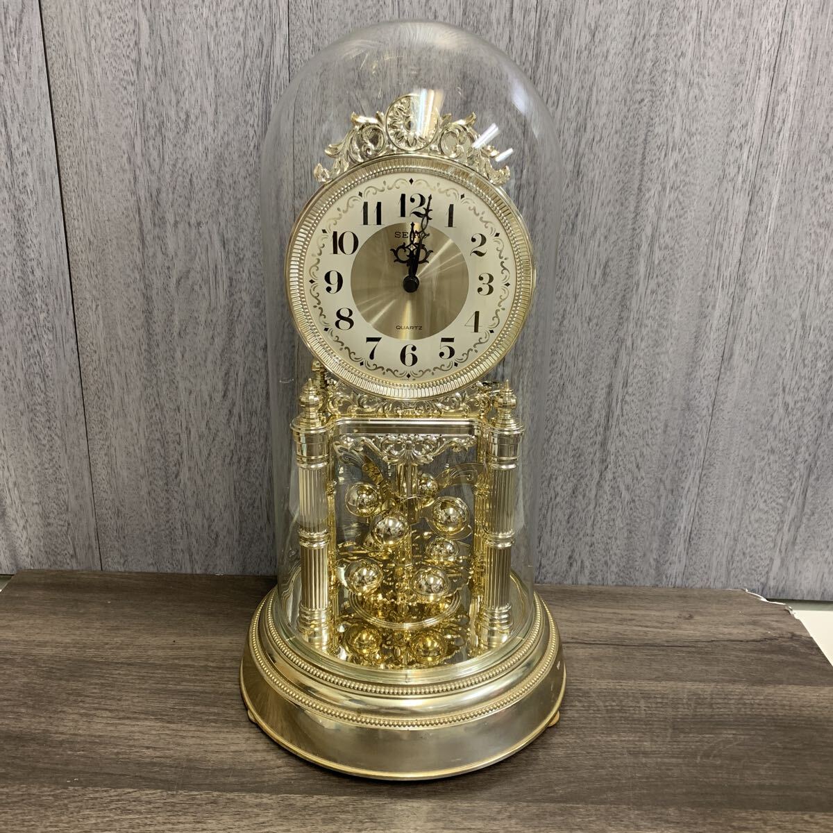 y110716m SEIKO セイコー QUARTZ ガラスドーム 置時計 インテリア 【現状品】拍卖