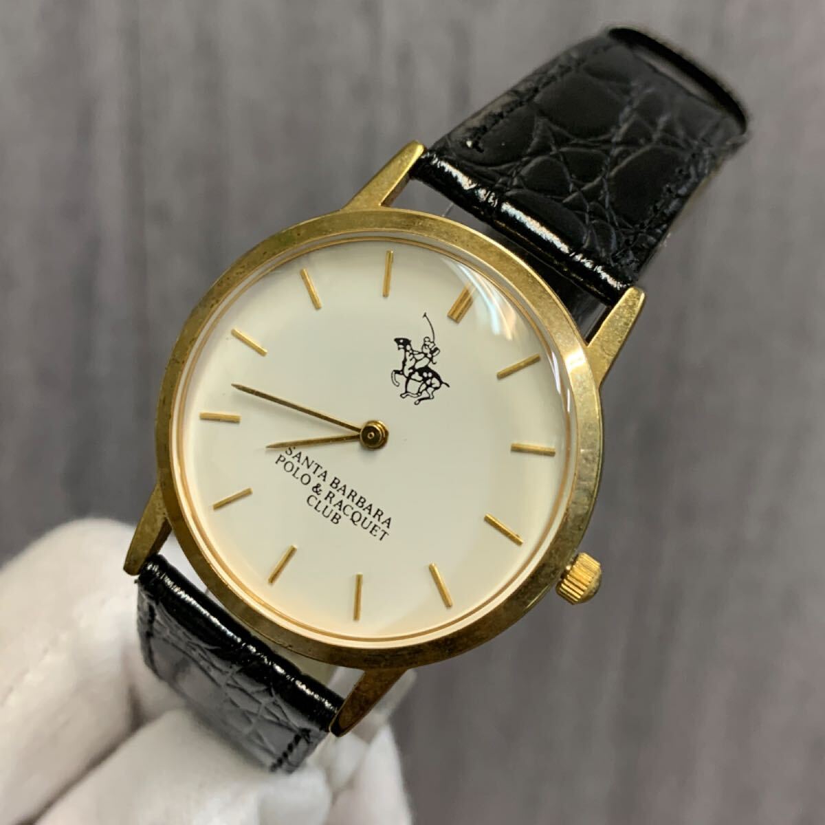 y111311m QZサンタバーバラ ポロ&ラケットクラブ 2239M 白文字盤 腕時計拍卖