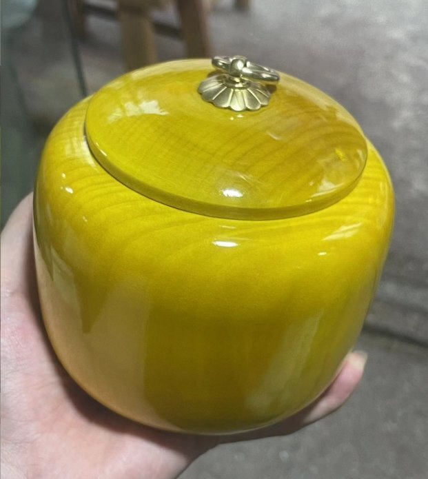 金糸楠木色茶缶プーアル密封缶デスクトップオフィス置物コレクション贈答品拍卖