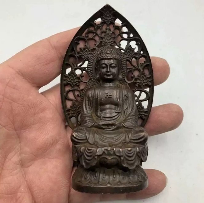 仏像大日如来 置物 オブジェ 厄除け 仏像 開運 金運アップ 風水グッズ 開運 風水 縁起物拍卖