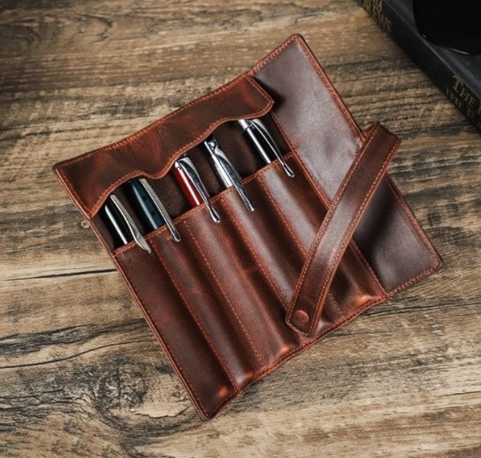 ペンケース 筆箱 本革 牛革 5本差し 軽量 小さめ スリム ふで箱 ポーチ 文房具 収納 万年筆 ペン 高級 おしゃれ プレゼント拍卖