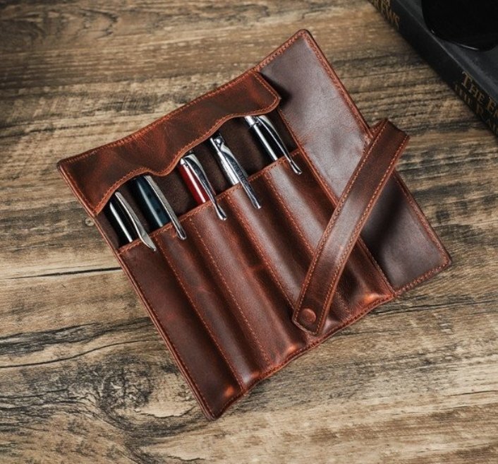 ペンケース 筆箱 本革 牛革 5本差し 軽量 小さめ スリム ふで箱 ポーチ 文房具 収納 万年筆 ペン 高級 おしゃれ プレゼント拍卖
