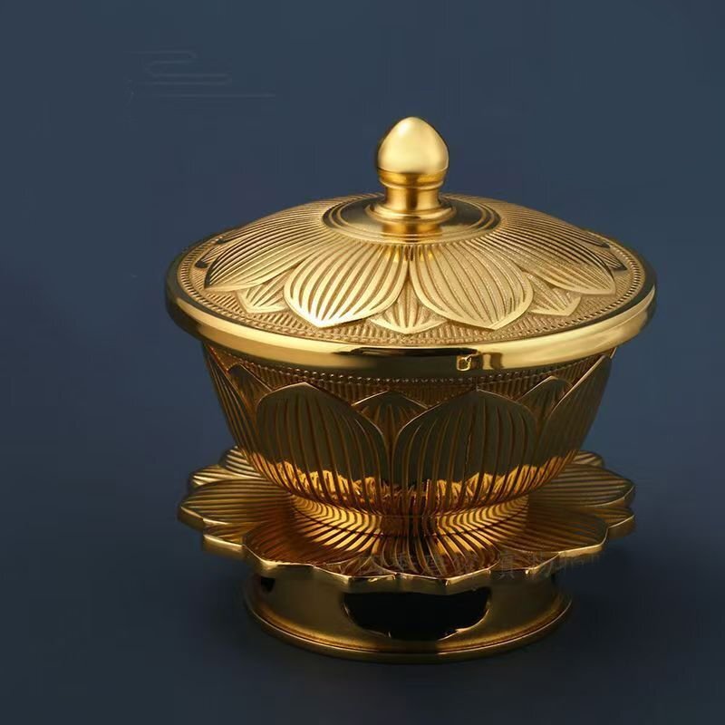 真言宗の密教法具、筋彫り型の蓮華法具、洒水器と塗香器、銅製拍卖