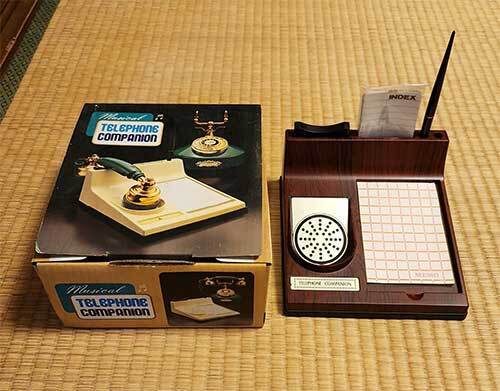電話保留 TELEPHONE COMPANION 7903 オルゴール フィーリング 電話台 受話器保留 動作品 日本製 昭和 レトロ 未使用 貴重拍卖