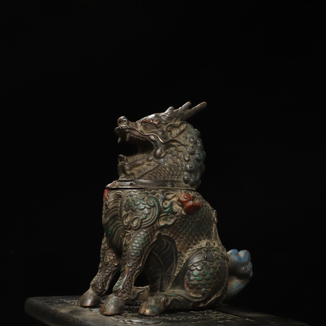 旧蔵 古銅彫 拓金 麒麟 熏香炉 古擺件 古置物 中国古玩 骨董品 時代物 稀少唐物拍卖