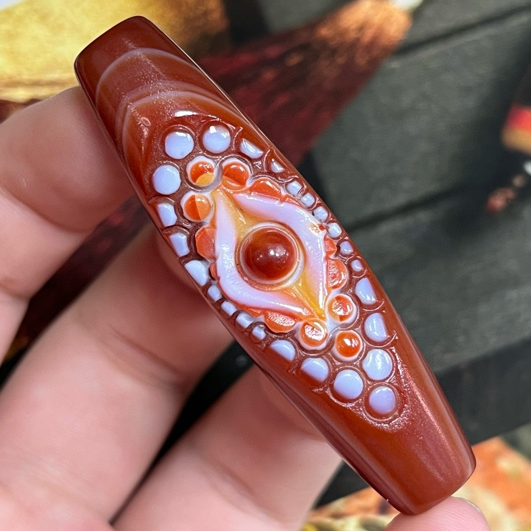 旧蔵 天眼天珠 風水開運 自然風化 高油 根付 中国古玩 骨董品 時代物 稀少唐物拍卖