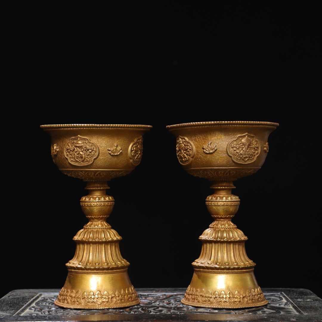 旧蔵 古銅彫 塗金 燈臺 一對 古擺件 古置物 中国古玩 骨董品 時代物 稀少唐物拍卖