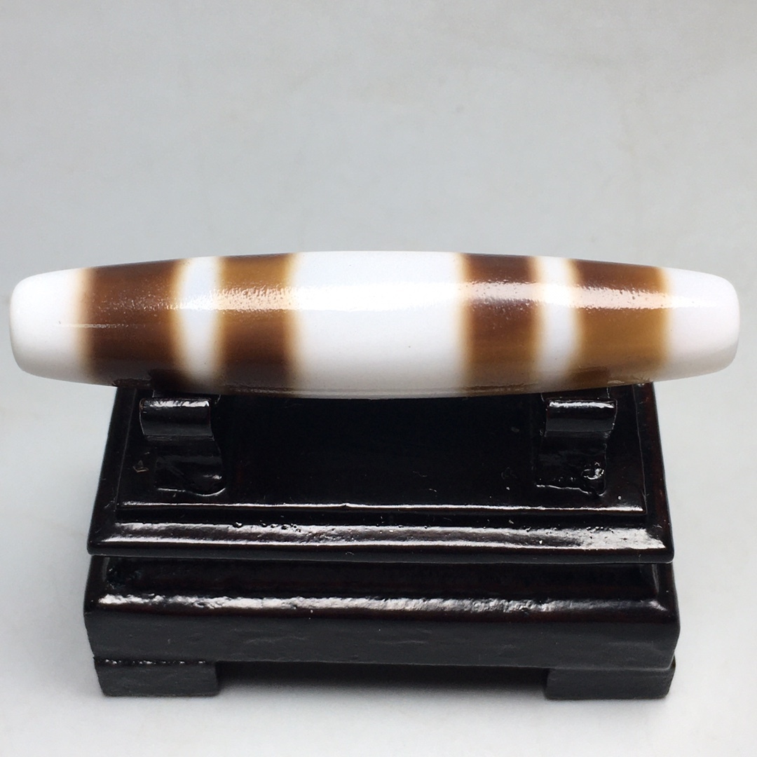 旧蔵 綫珠天珠 風水開運 自然風化 高油 根付 中国古玩 骨董品 時代物 稀少唐物拍卖