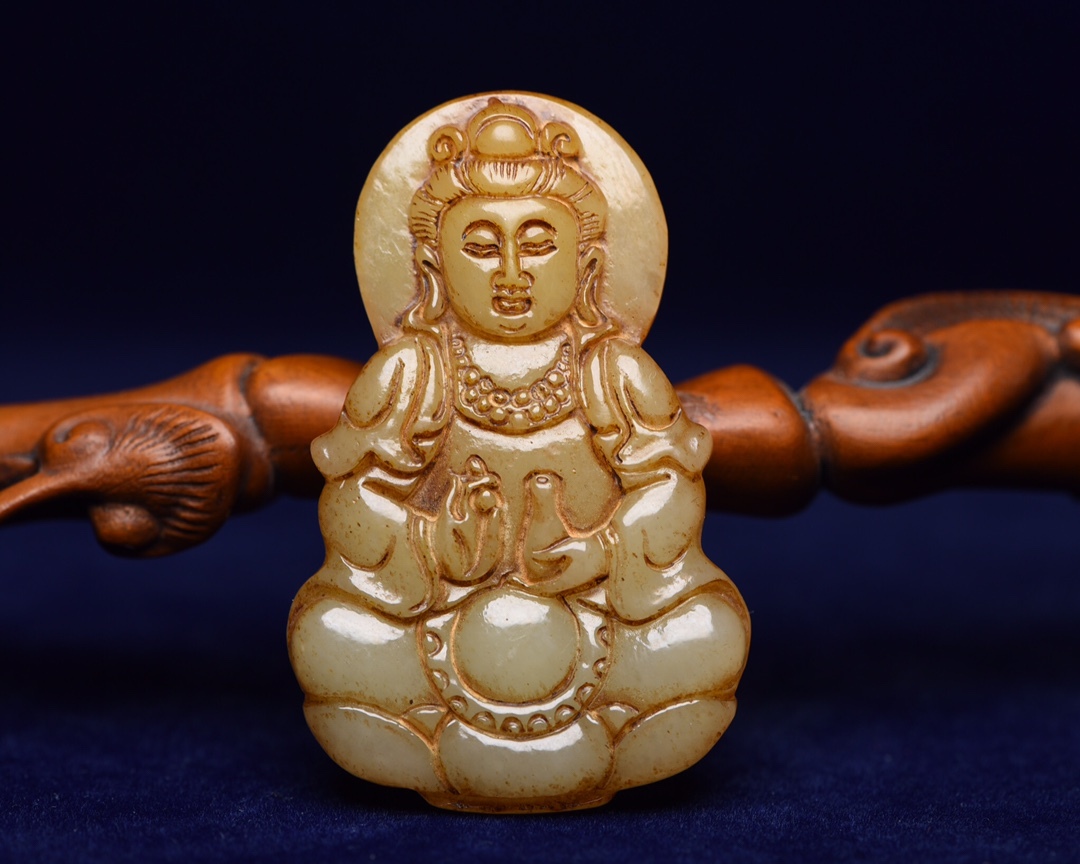 旧蔵 和田玉彫 觀音 根付 中国古玩 骨董品 時代物 稀少唐物拍卖